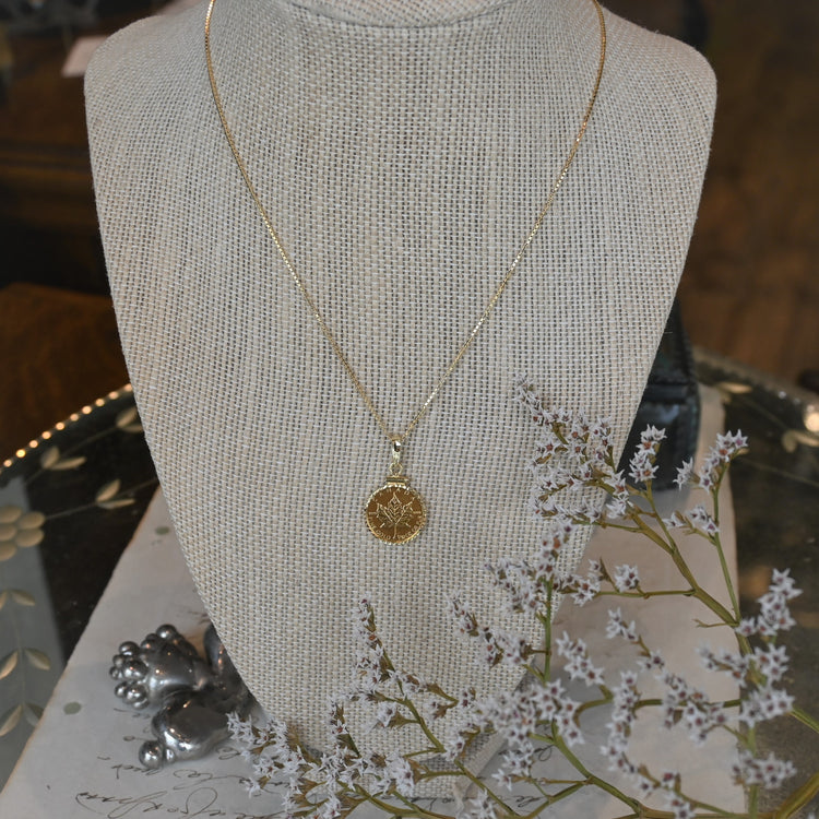 なめらかな輝き ベネチアンネックレス