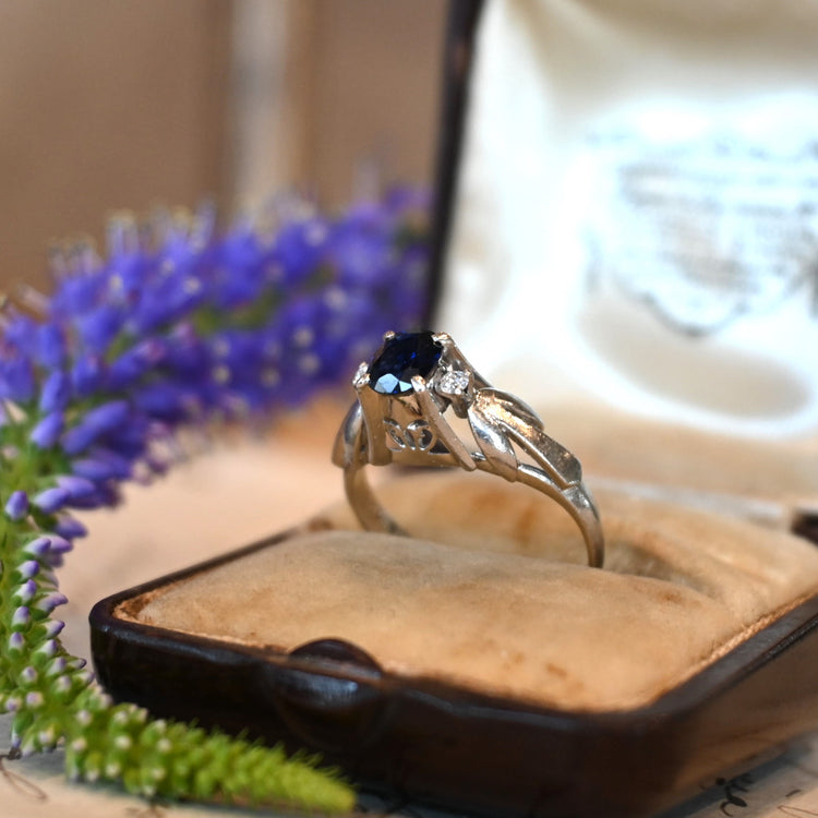 どこから見ても美しい サファイアリング