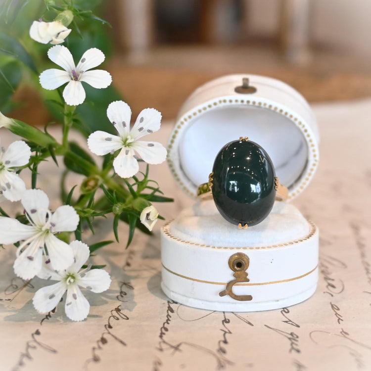 深く濃い緑 翡翠リング