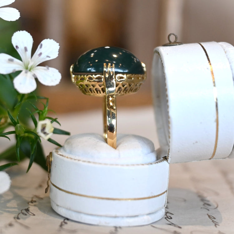 深く濃い緑 翡翠リング