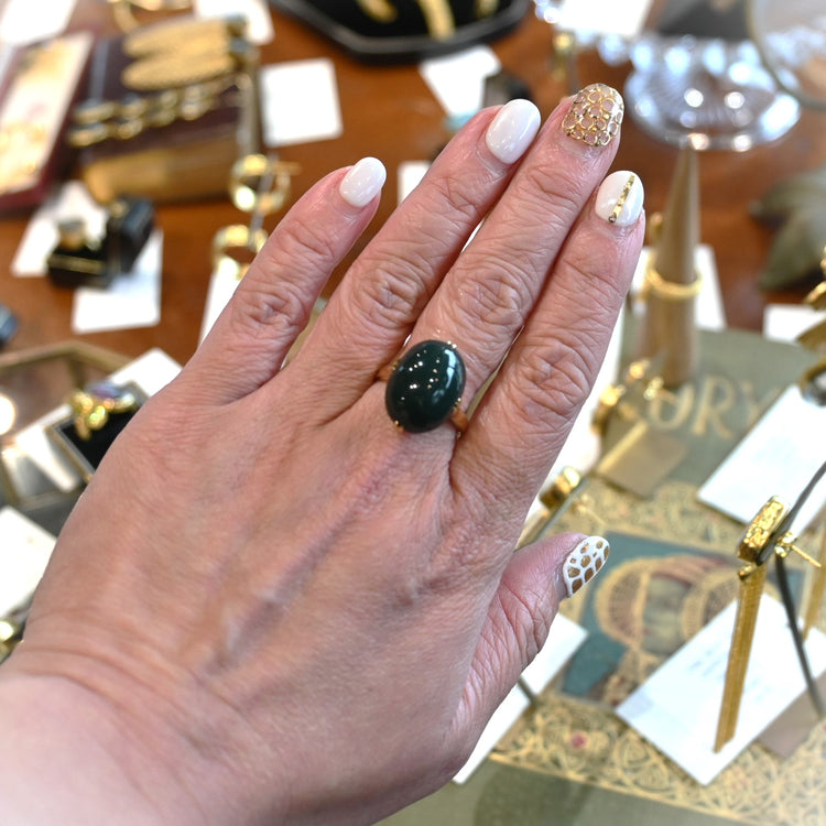 深く濃い緑 翡翠リング