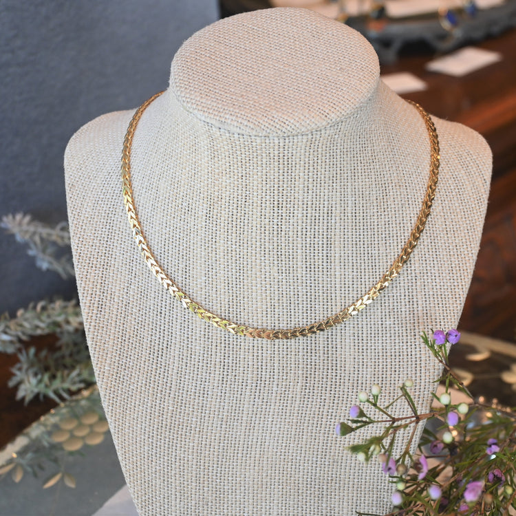 ゴールド デザインネックレス