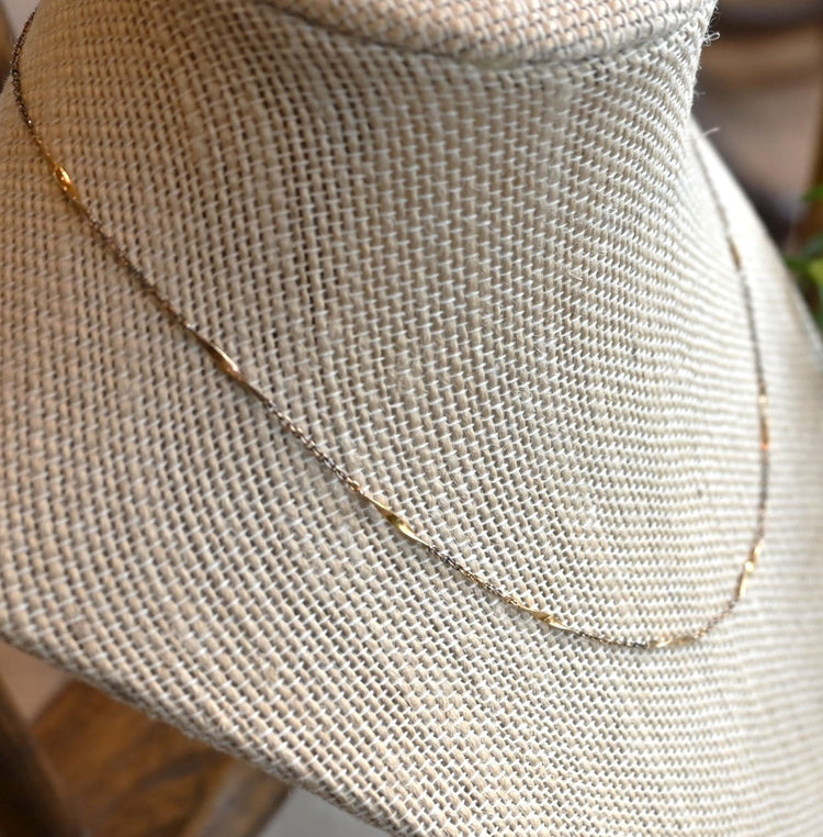 華奢な ヴィンテージネックレス