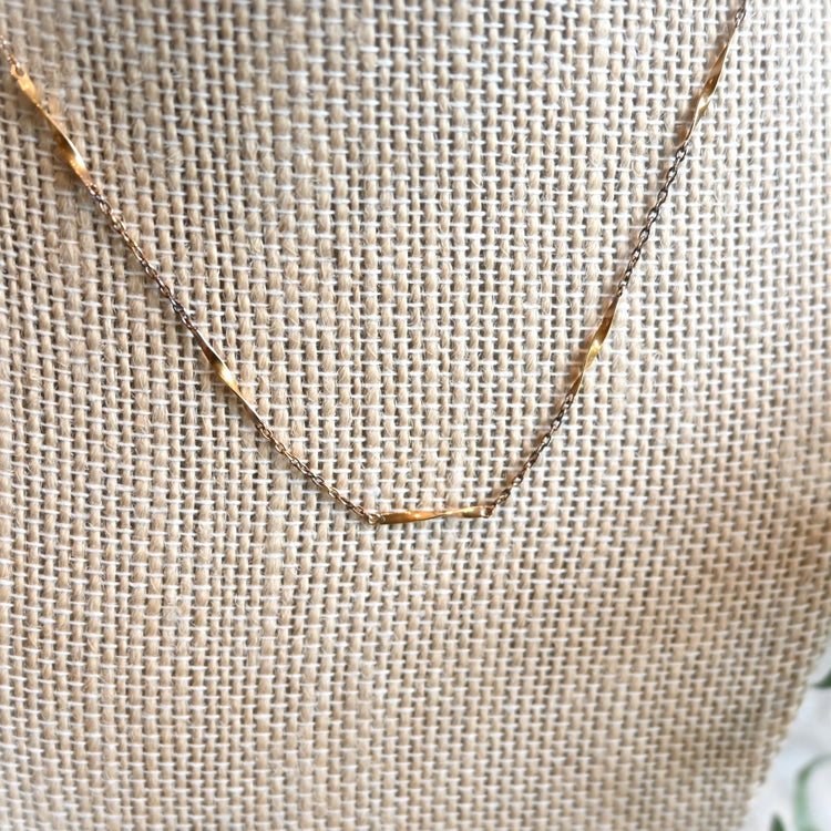 華奢な ヴィンテージネックレス