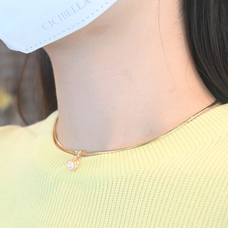 上品なパールトップ