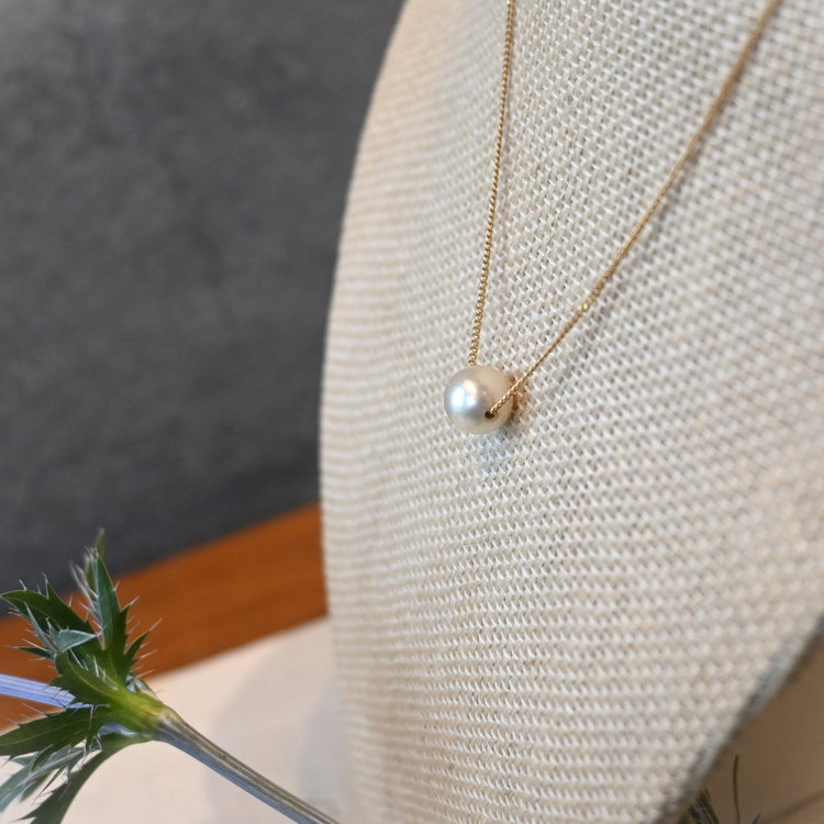 上品な 一粒パールネックレス