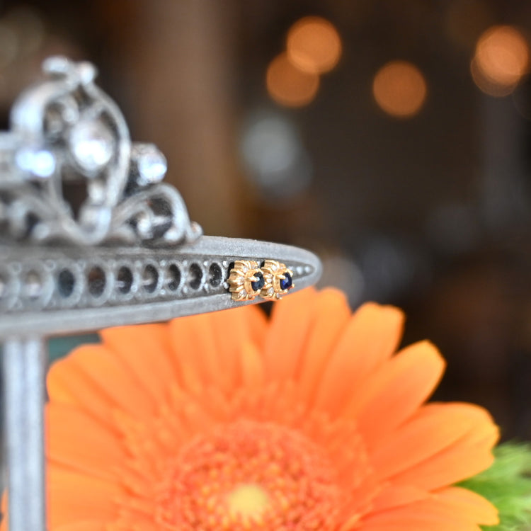 小さくて可憐な ピアス