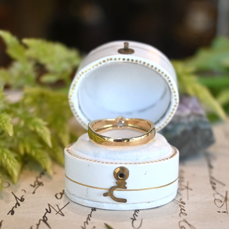 クラシカルなダイヤモンドリング