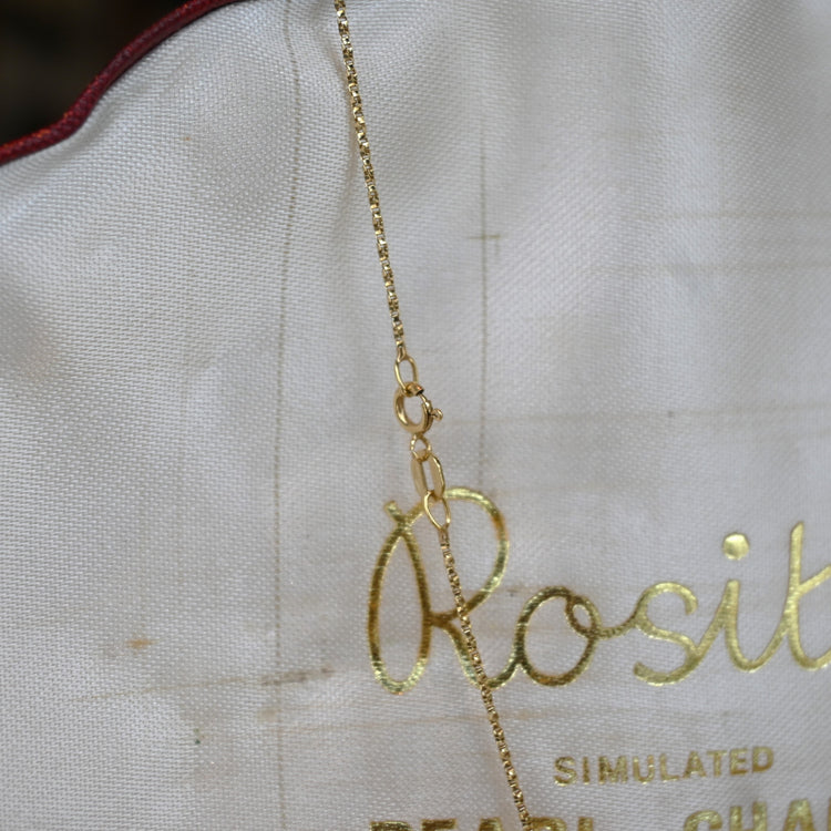 細かな煌きの ベネチアンデザインネックレス