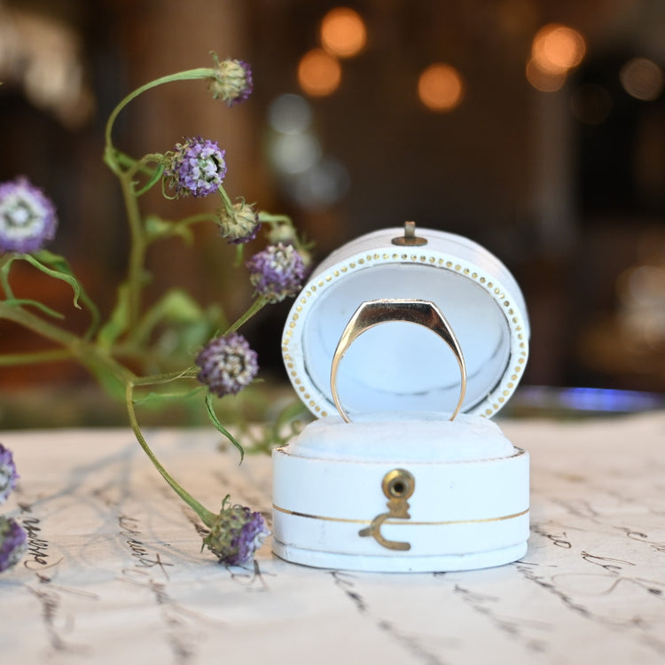 ダイヤモンドが美しい シンプルリング