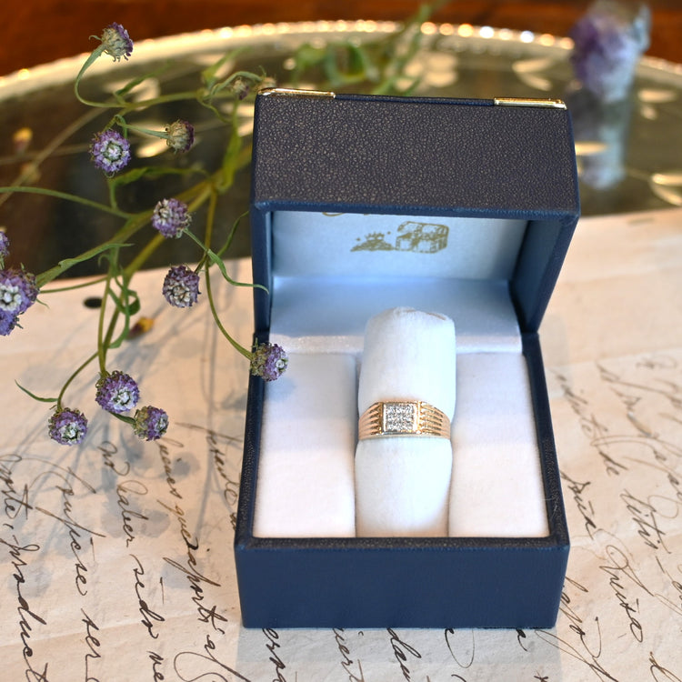 ダイヤモンドが美しい シンプルリング