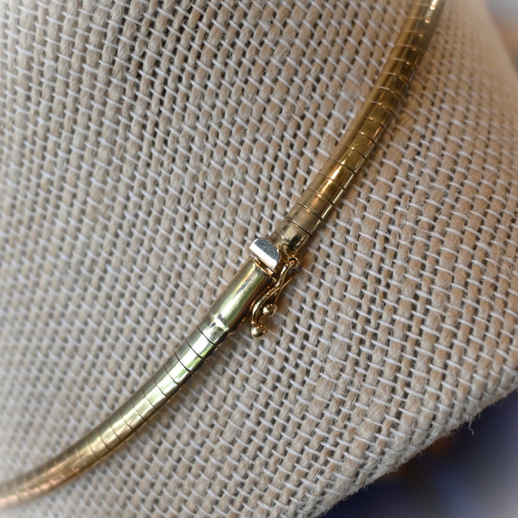 存在感ある オメガネックレス