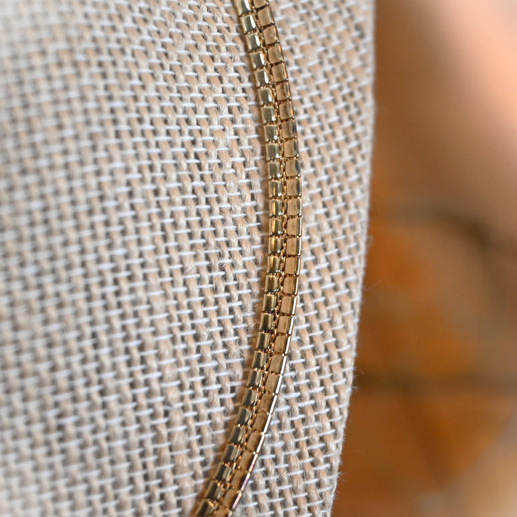 存在感ある オメガネックレス