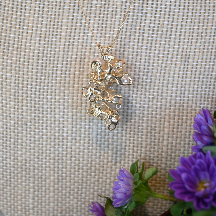 8石のパールが美しい トップ