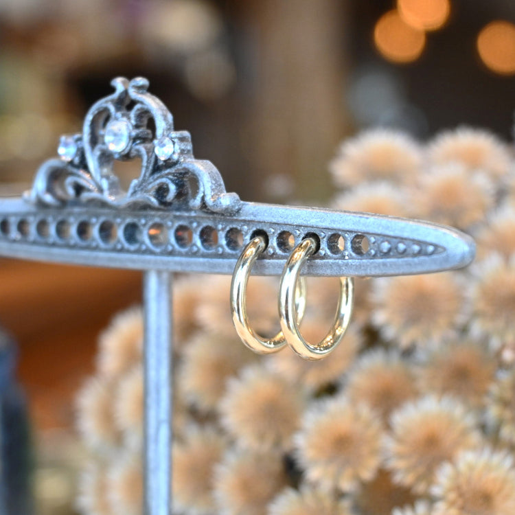 軽い フープイヤリング