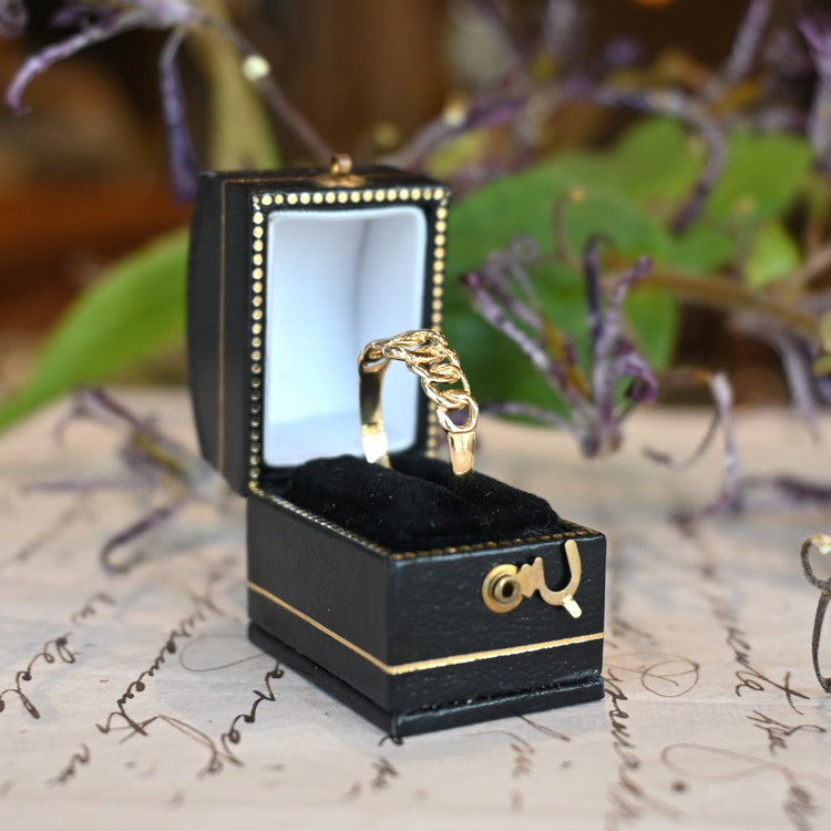 可愛らしい デザインリング