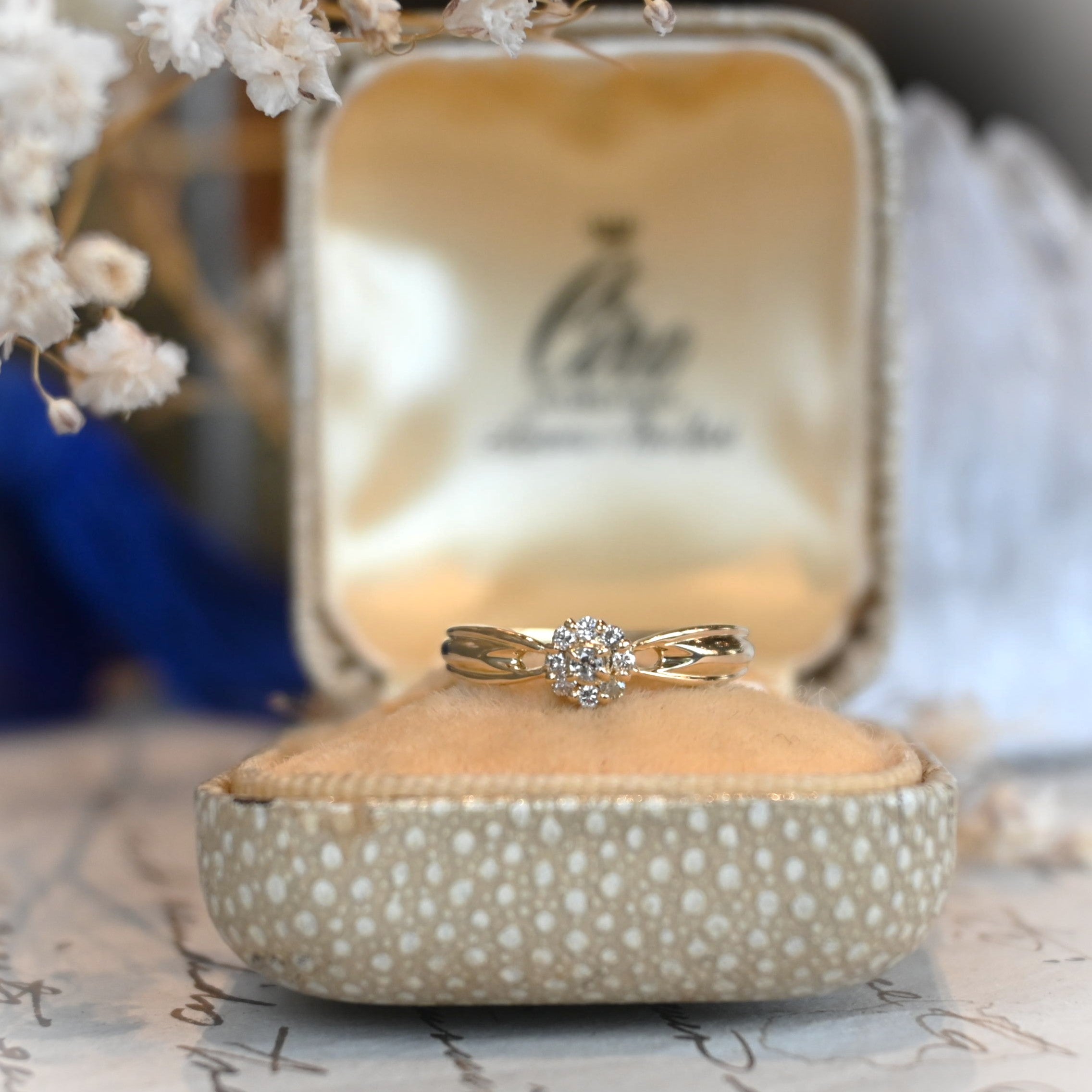 小さなきらめきが可愛らしいダイヤモンドリング | 芦屋Antico