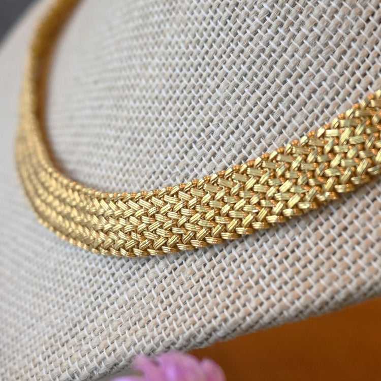 MIKIMOTO 細かな手仕事が光るネックレス made in FRANCE