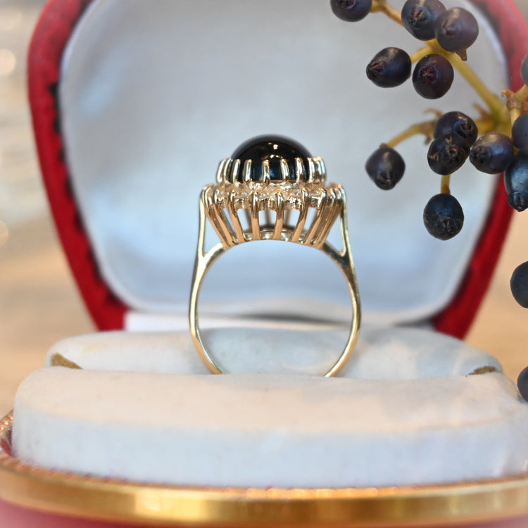 華やかな オニキスリング