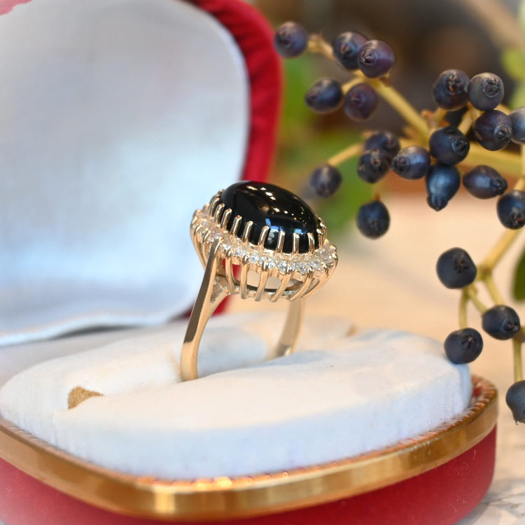 華やかな オニキスリング