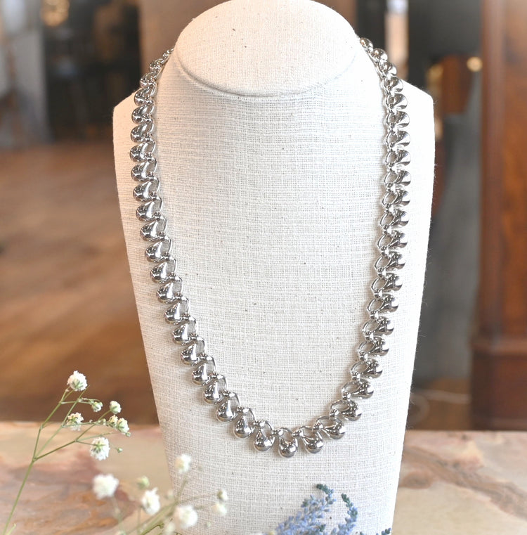 表情を変える デザインネックレス