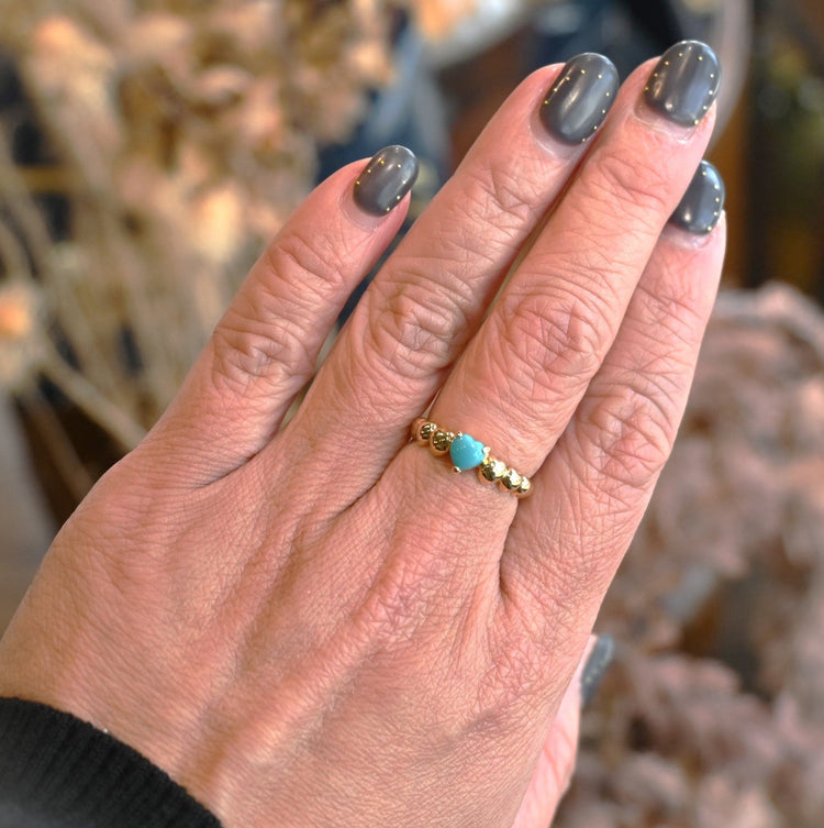 可愛らしい ターコイズリング