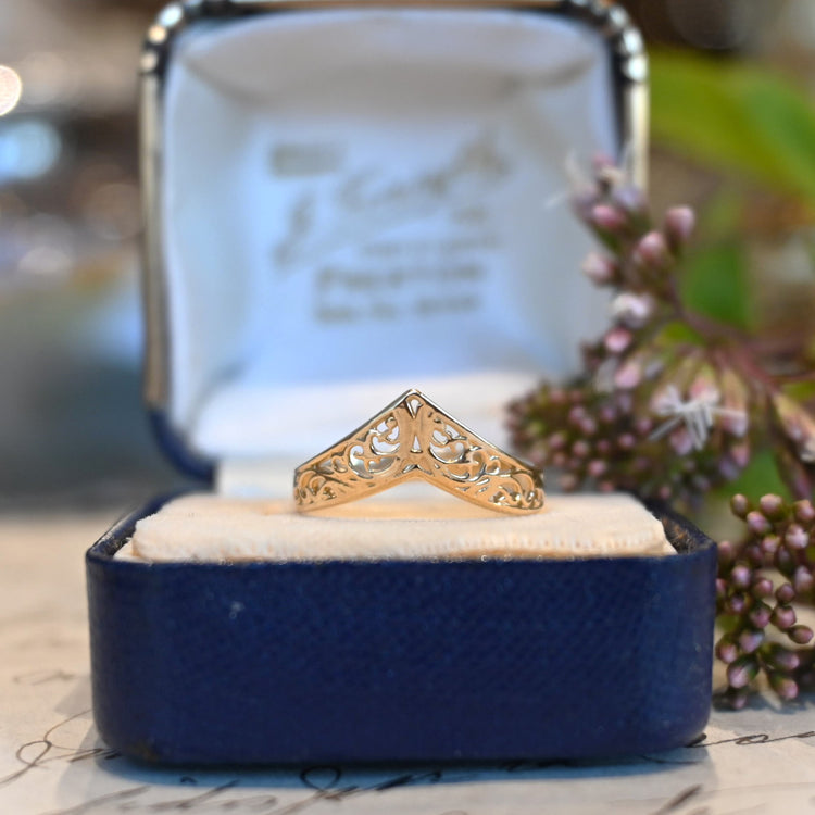 透かしデザインリング