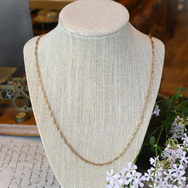 スクリューネックレス