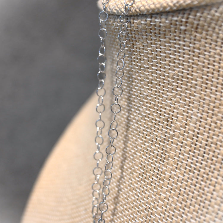 繊細な彫りトップ デザインネックレス from ITALY