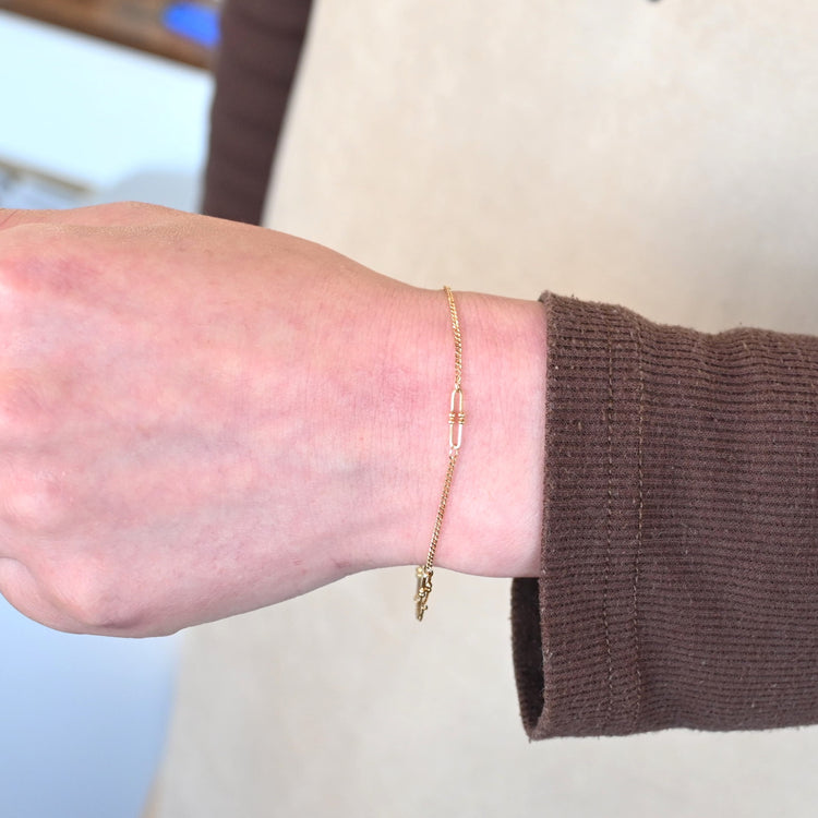 重ねつけしやすい ブレスレット