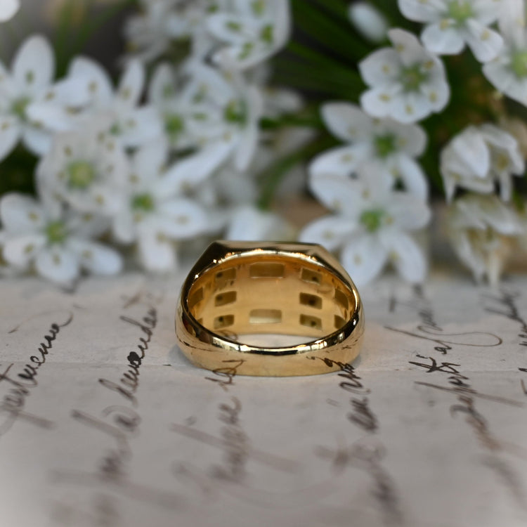 0.30ctダイヤモンドが美しい 印台リング