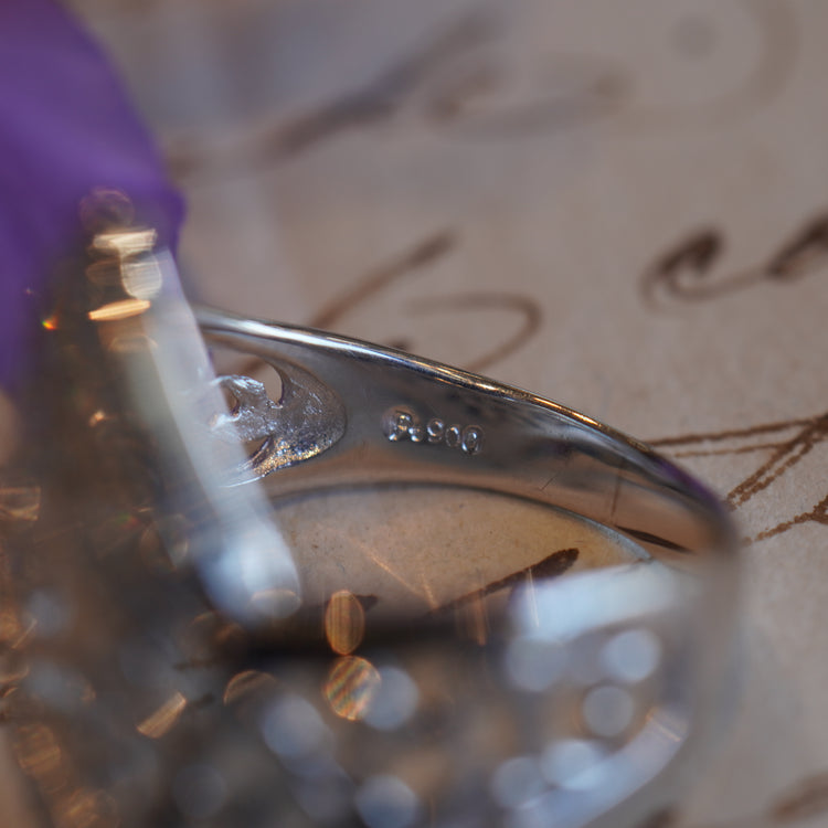 華やかな プラチナ透かし彫りリング