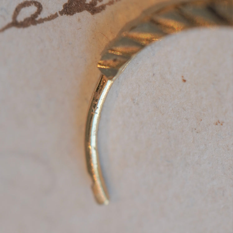 さりげない輝きが美しい ピアス