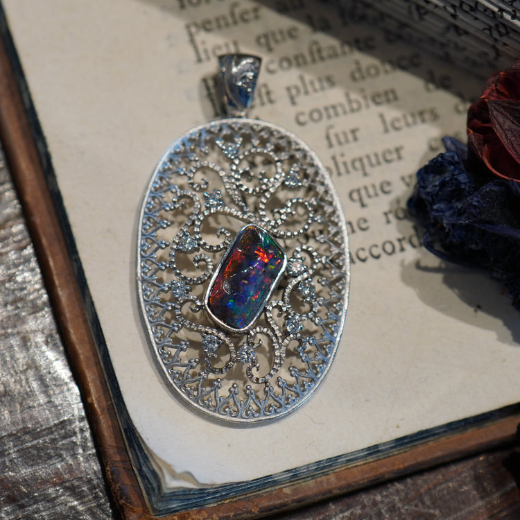 ボルダーオパール トップ