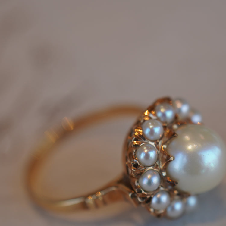 華やかなパールリング