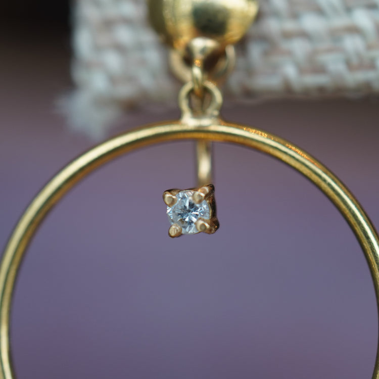 ダイヤモンドが輝く ピアス