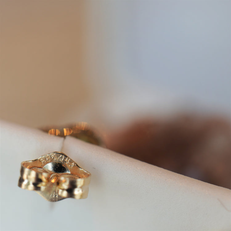 ペリドット ピアス