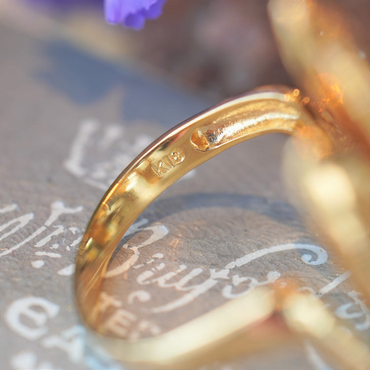 ユニークな ゴールドデザインリング