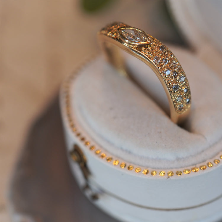 上品な セットリング