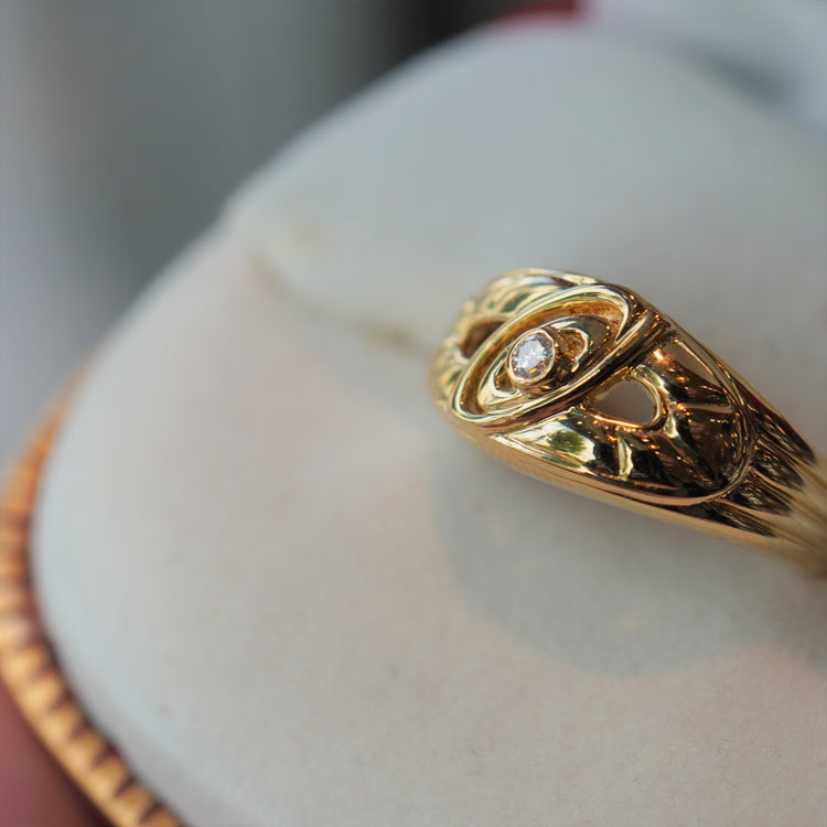 ダイヤモンドデザインリング