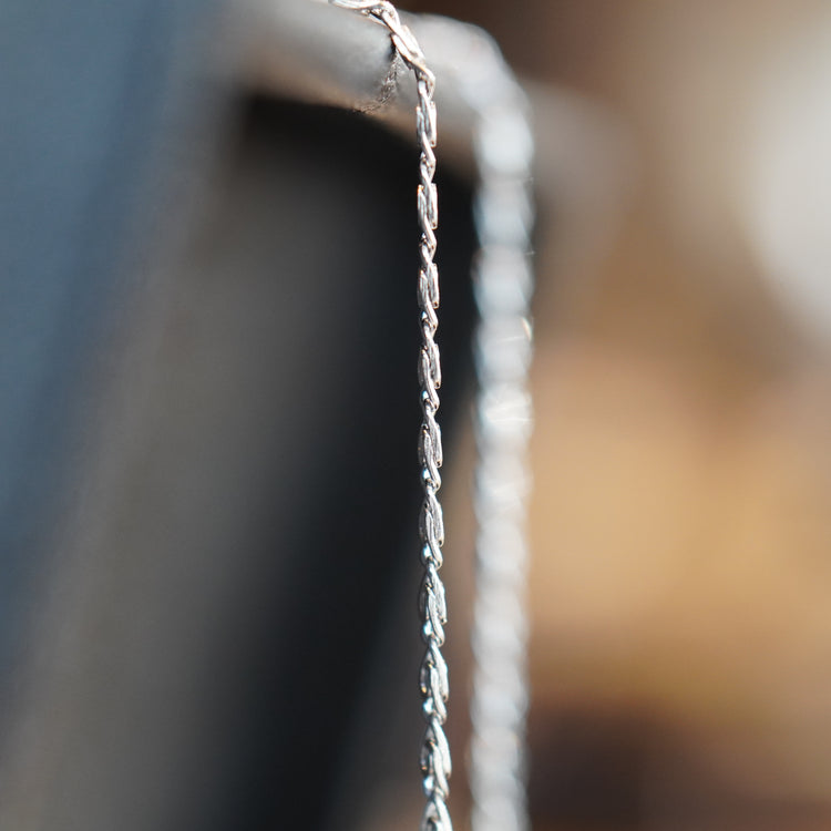 プラチナ デザインネックレス