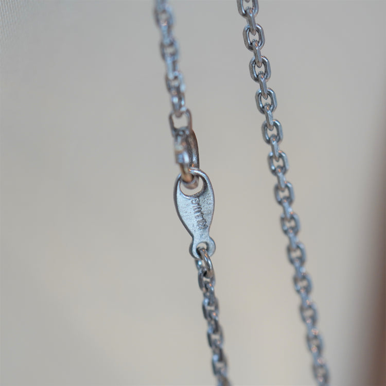 長さのある WGネックレス