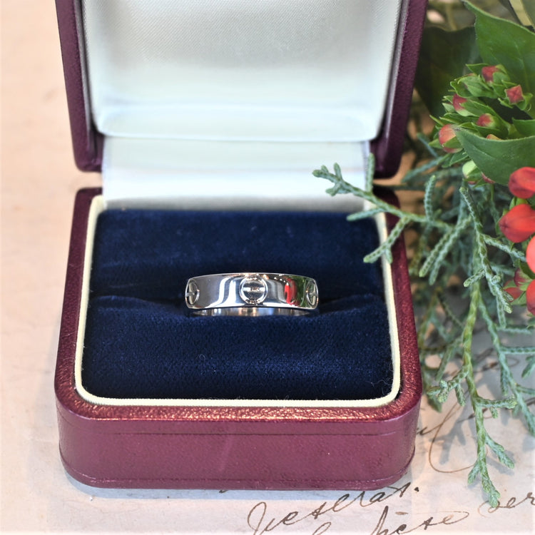 Cartier LOVEリング