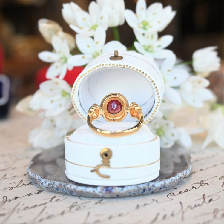 美しいガーネット リング