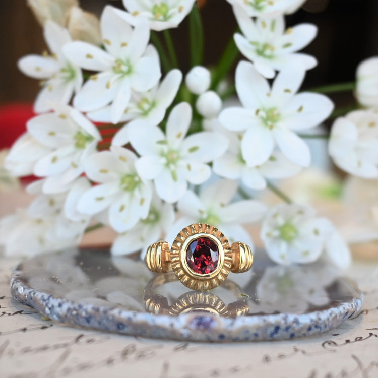 美しいガーネット リング