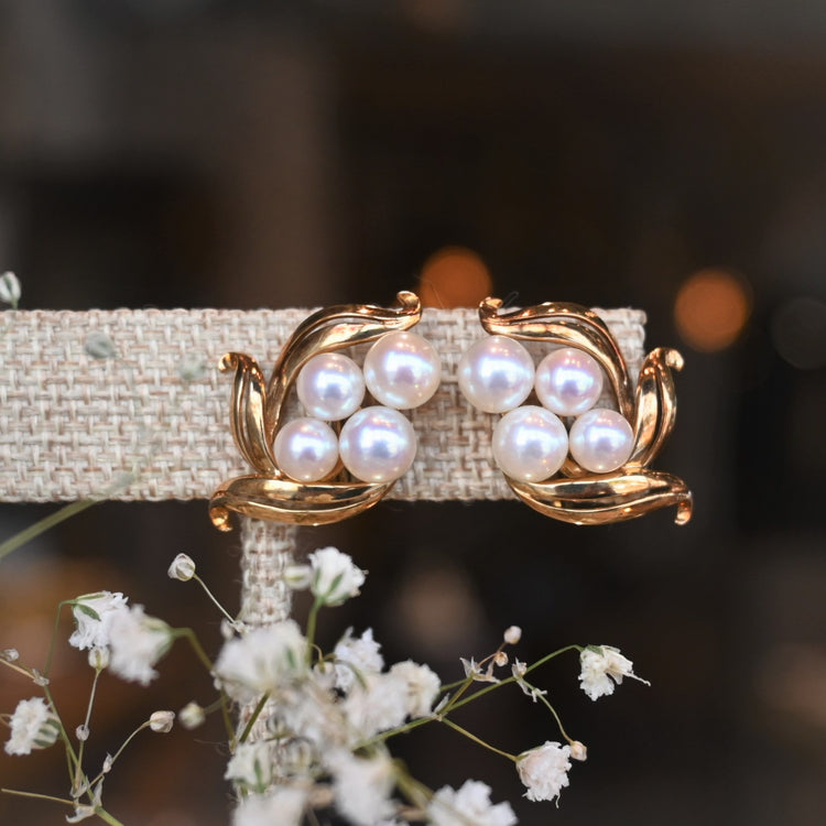 MIKIMOTO 美しい色合いのパールイヤリング