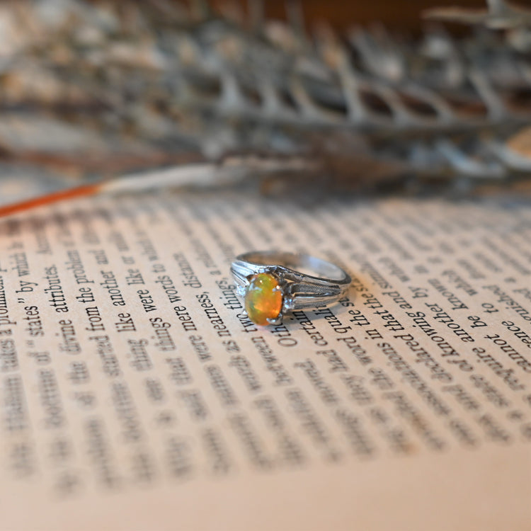 ファイヤーオパール リング