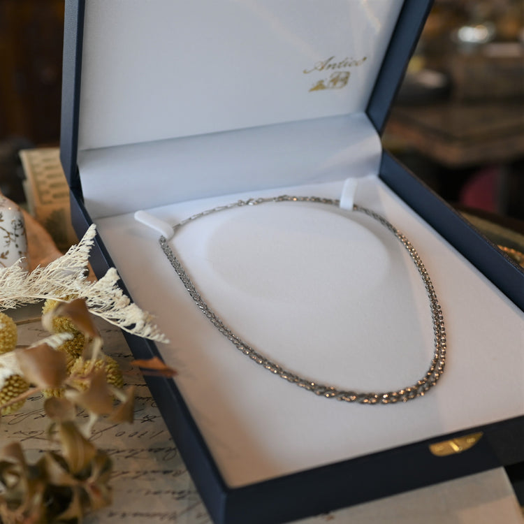 PT1000 リーフモチーフ ネックレス