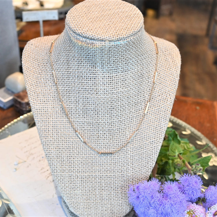 バーデザイン ネックレス