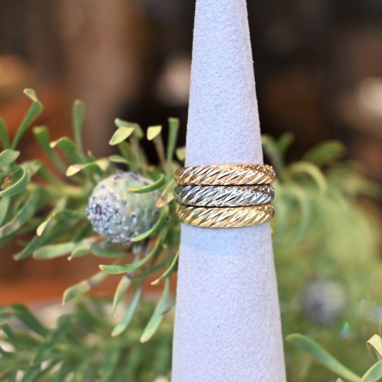 ラインのみの 3Colorsリング